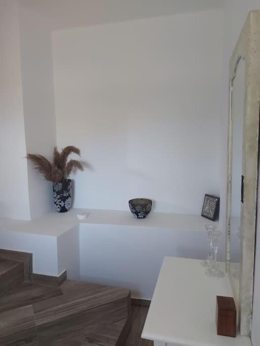 Houlia Home Διαμέρισμα Με Δωρεάν Χώρο Στάθμευσης Steniaí Extérieur photo